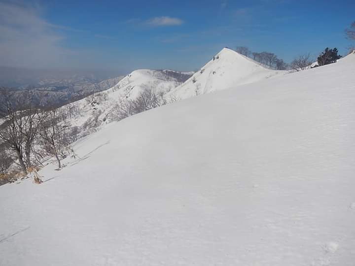 大日ヶ岳、雪洞体験(*^^*)♪_d0296106_19473551.jpg