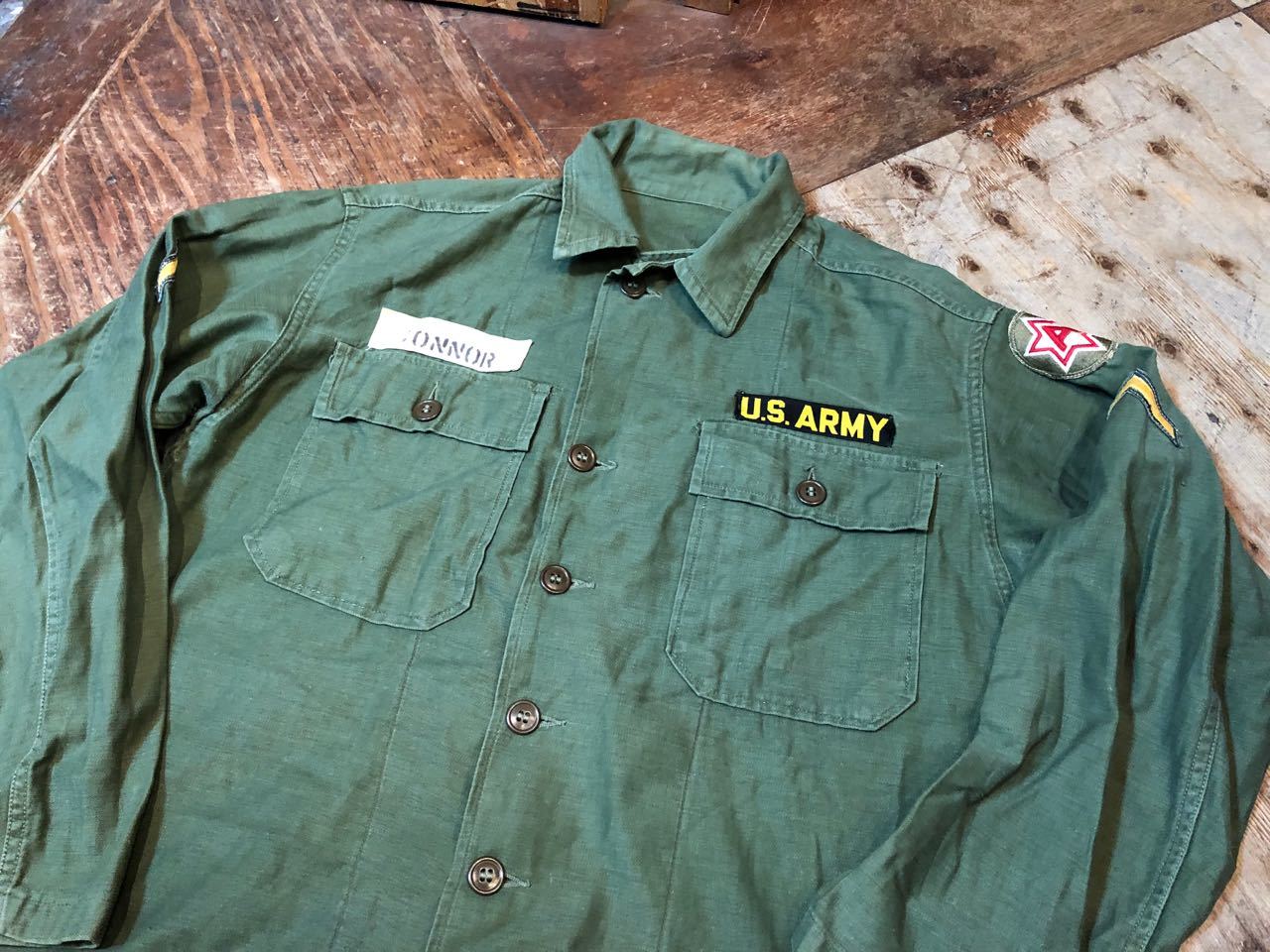 ３月２３日（土）入荷！　５０s　U.S ARMY 　OG-107  1st サテンシャツ！！_c0144020_14085199.jpg
