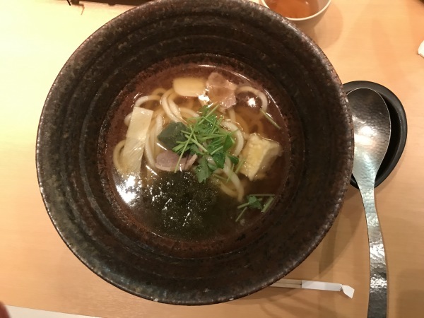 つるとんたんでランチして土筆摘みに_e0397389_16102959.jpeg
