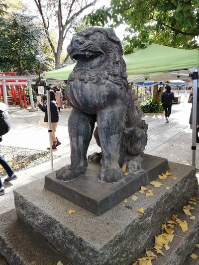 鳩森八幡神社　現存する都内最古の富士塚がある神社_c0361995_22372401.jpg