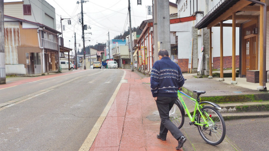 浦佐びしゃもん亭へクロスバイクが入りました!_c0336902_13532873.jpg