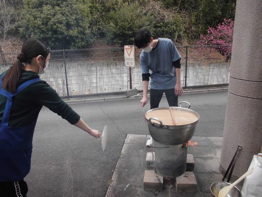 3/22　炊き出し訓練_a0154110_09250768.jpg