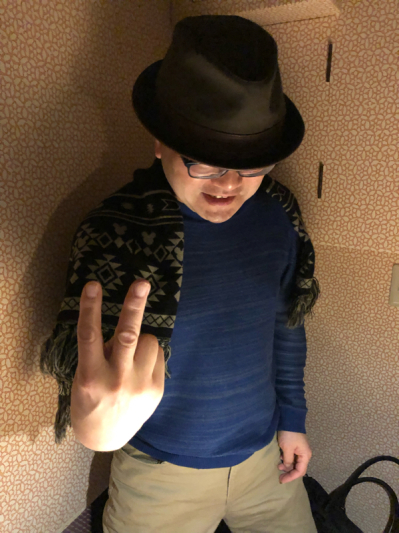 前夜祭！（因果鉄道000 第1話）_b0136045_09144843.jpg