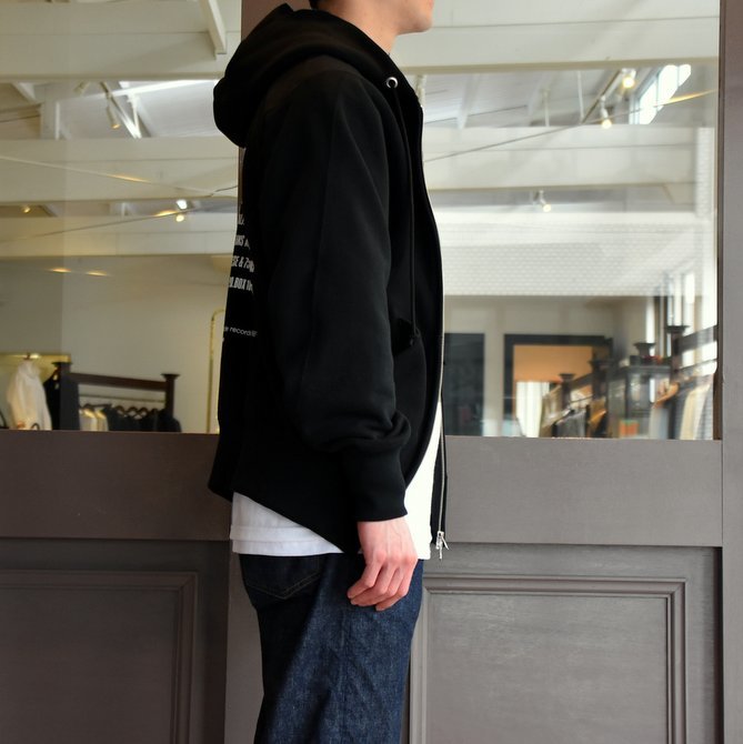TODAY editionの独特なデザイン。_e0152373_13194833.jpg