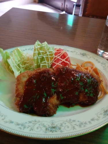 「神戸元町ロッグキャビンの紅茶」_a0075684_11174003.jpg