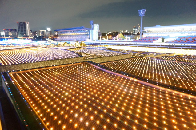 華やかな「光の大祭典」（大井競馬場）_b0178388_16200994.jpg