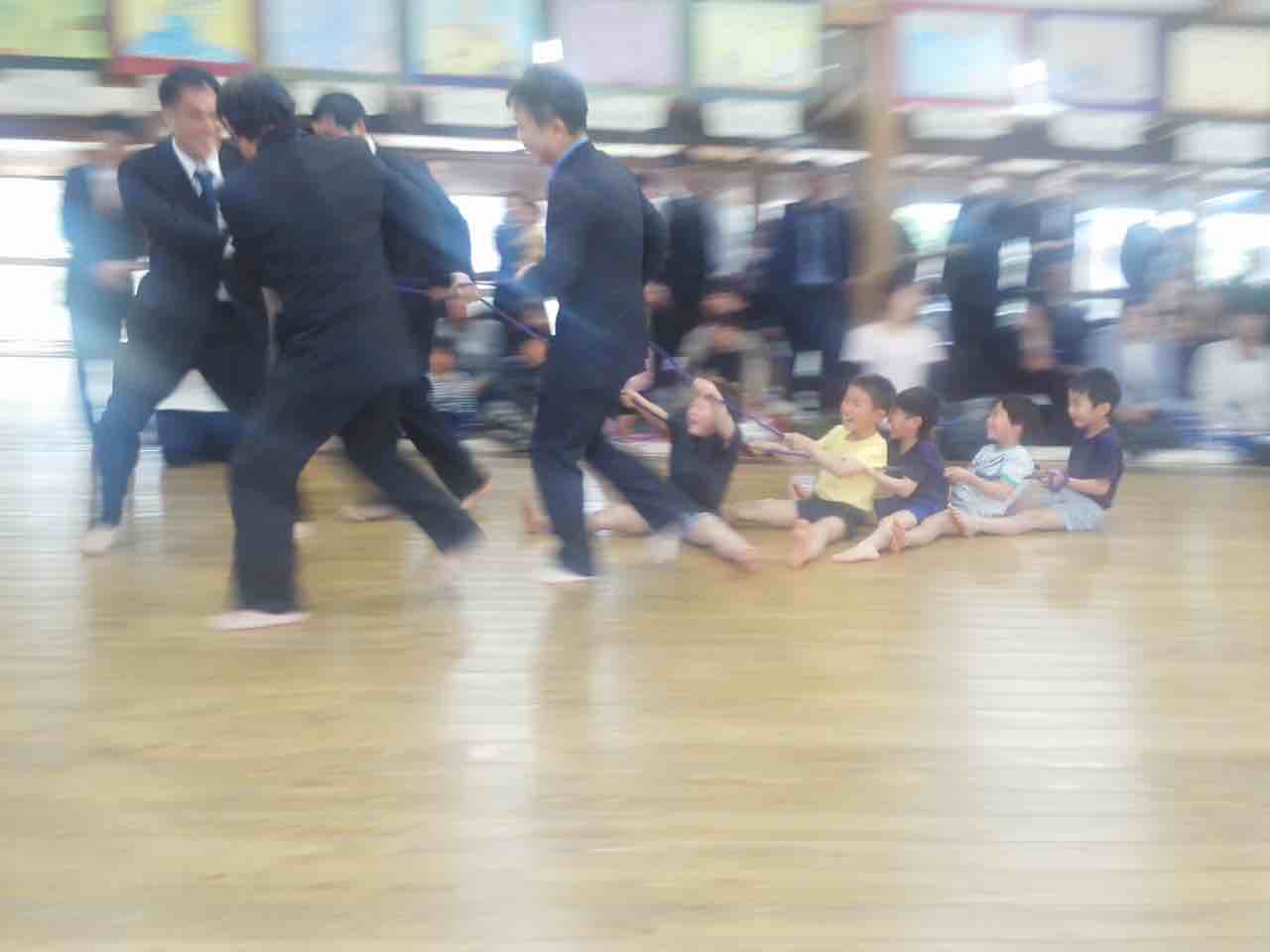 さくらんぼ保育園の第29回卒園式_e0068696_16504368.jpg