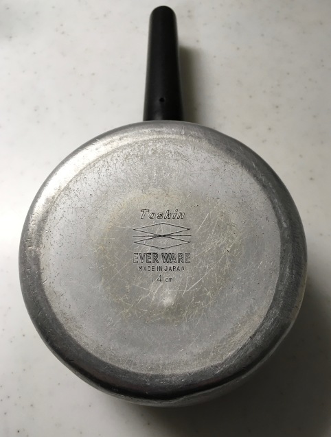 我が家で一番古いモノ、エバーウエアの14cm片手鍋・・』 : NabeQuest(nabe探求)