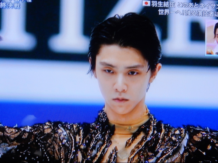 ’19,3,24(日)羽生結弦君、銀メダルお疲れ様!_f0060461_10220763.jpg