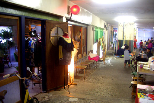 a0329820_01462381.jpg