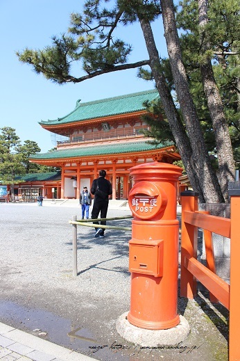 京都のパワースポット『平安神宮』の大鳥居は圧巻です！_f0023333_13355830.jpg