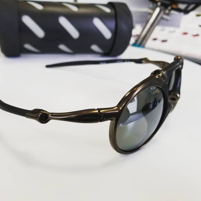 OAKLEY(オークリー)サングラスX-METAL(エックスメタル OAKLEY(オークリー)サングラスX-METAL(エックスメタル