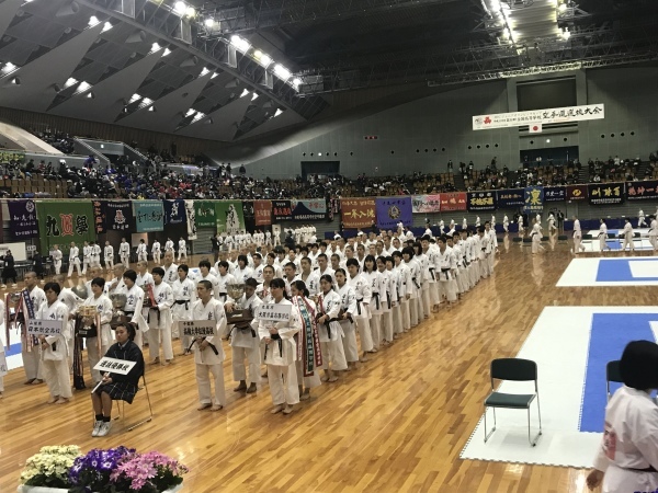 38th全国高校空手道選抜大会　第１日_e0238098_18171791.jpeg