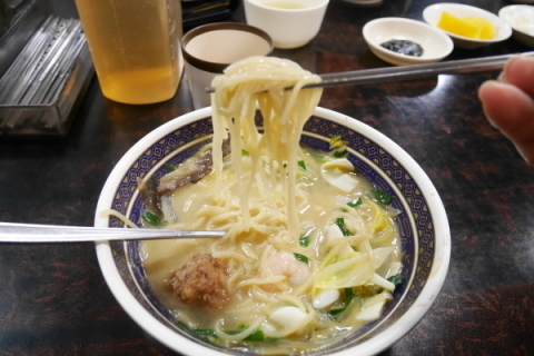 a0140305_03305336.jpg
