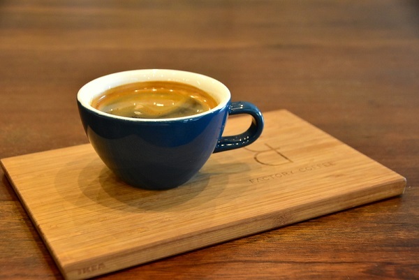 バリスタチャンプの淹れるコーヒーが飲める｢factory coffee｣＠BTSパヤタイ駅_c0067529_19151237.jpg