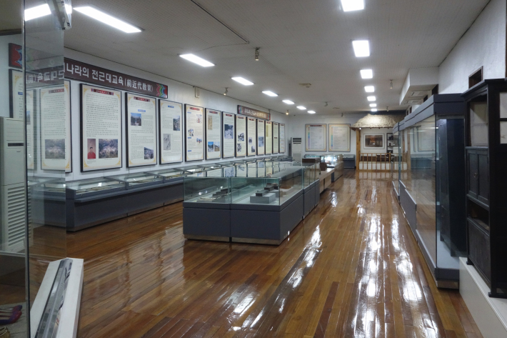 三省小学校旧校舎 삼성초등학교 구교사(ハンバッ教育博物館 한밭교육박물관) 大田・ソウルの旅(5)_f0117059_10595150.jpg
