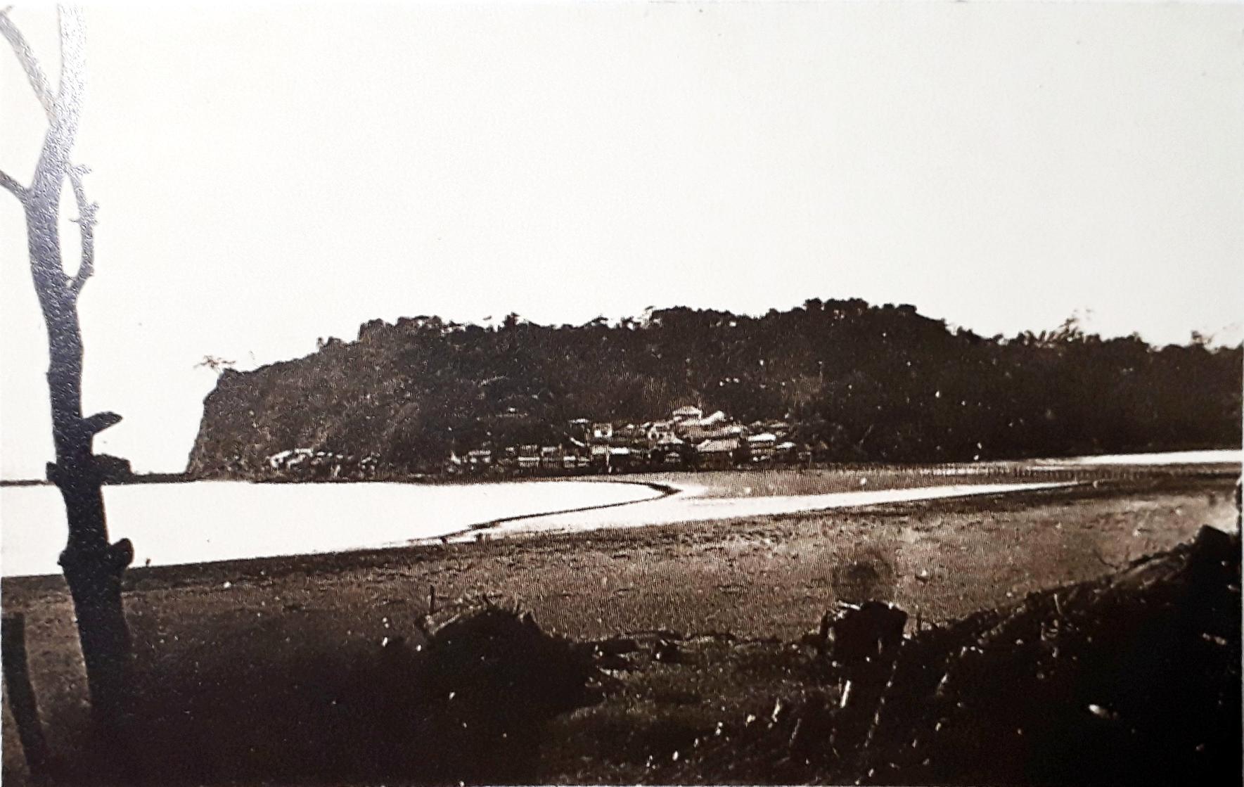 【江ノ島いにしえの風景】絵葉書と古写真で見る神奈川海の情景(漫画追記、箱根地蔵、司馬江漢、ザ・ファー・イースト写真、ライデン大学、横浜開港資料館、遊行寺、段葛、青銅鳥居追記)【郷愁】_b0116271_23320220.jpg