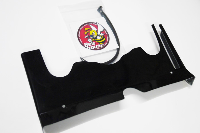 Beehouse NSRminiラジエターシュラウド&カーボンディフェーザー_d0067418_13094067.jpg