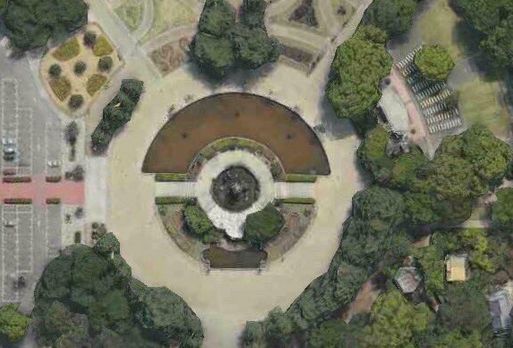 鶴舞公園 は 名古屋のポケモンの聖地 不思議が楽しいオモチャの博物館