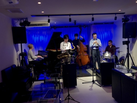 Jazzlive comin 広島 本日土曜日はレーザーディスク上映会です_b0115606_11101601.jpeg