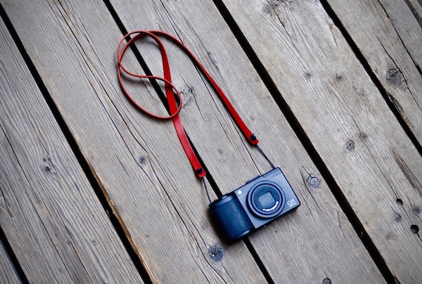 ricoh GR leather strap_b0172633_19415601.jpg