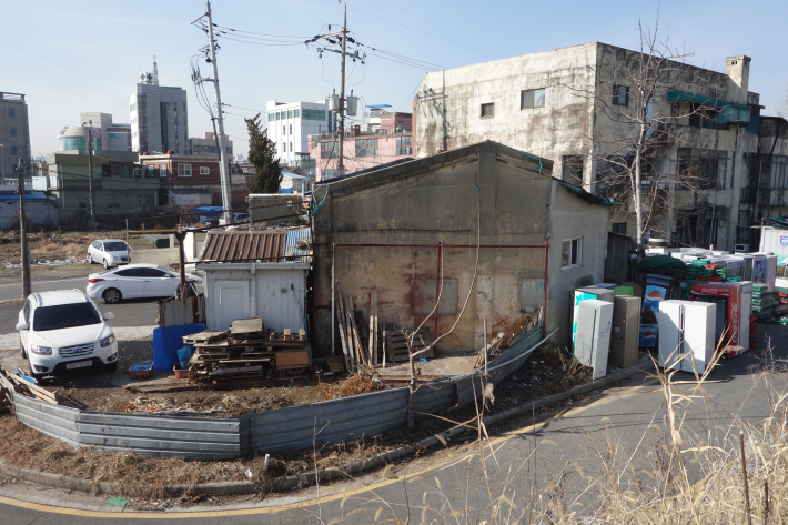 大田(テジョン)駅近くのカフェでバナナ スフレ パンケーキを食べる 팬케이크 폍 大田市の再開発地区 大田・ソウルの旅(6)_f0117059_23301148.jpg