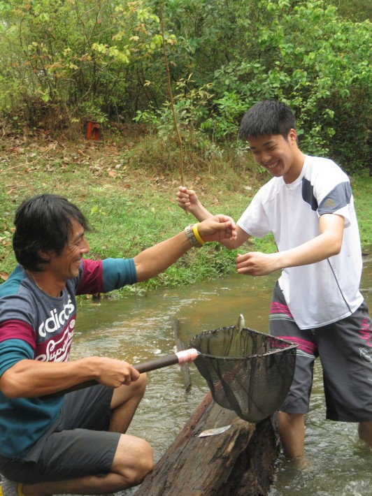 いよいよ投網を実践☆カンボジアの淡水魚を獲りたい！釣りたい！『水の暮らし体験』_e0322871_02155445.jpg
