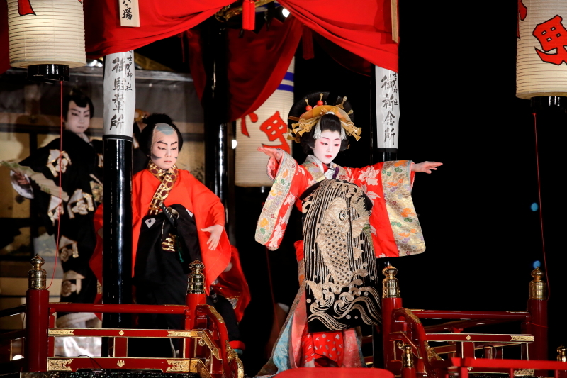 小松お旅まつり 2015 その4 曽我十二時 揚巻助六の場 ゲ ジ デ ジ 通 信 小松お旅まつり 2015 その4 曽我十二時 揚巻助六の場 ゲ ジ デ ジ 通 信