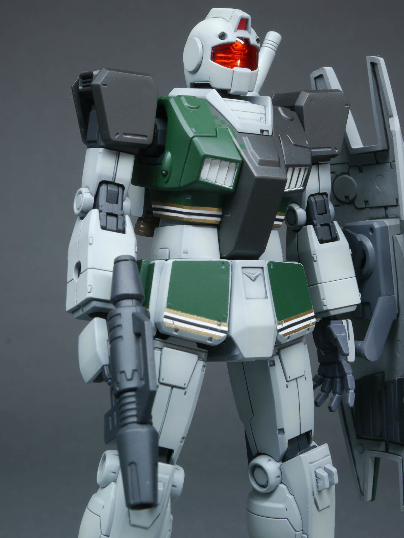 HG 1/144 オリジンMSD版 ジム (インターセプトカスタム) 完成品 HG 1/144 オリジンMSD版 ジム (インターセプトカスタム) 完成品
