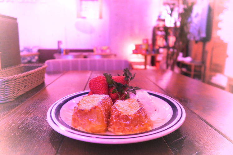 神楽坂 －見番横丁～CaFE×BaR SHIMADA CAFE－_b0169330_905082.jpg