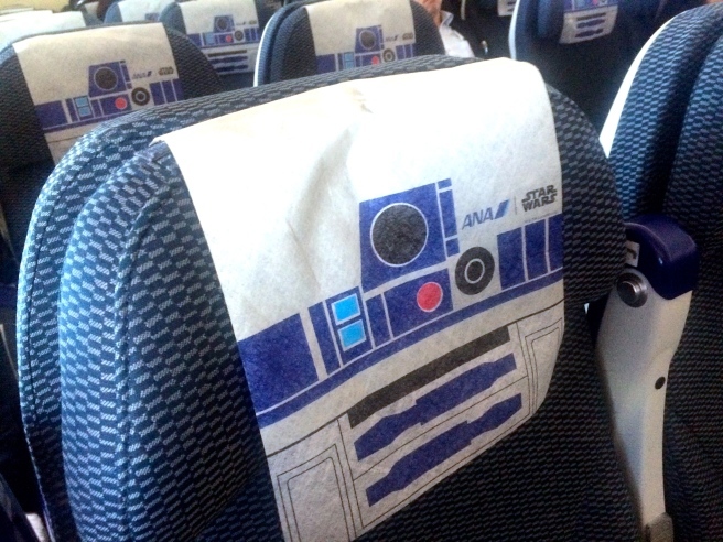 スターウオーズジェットで東京羽田→パリ! ANA全日空_a0231632_17112065.jpg