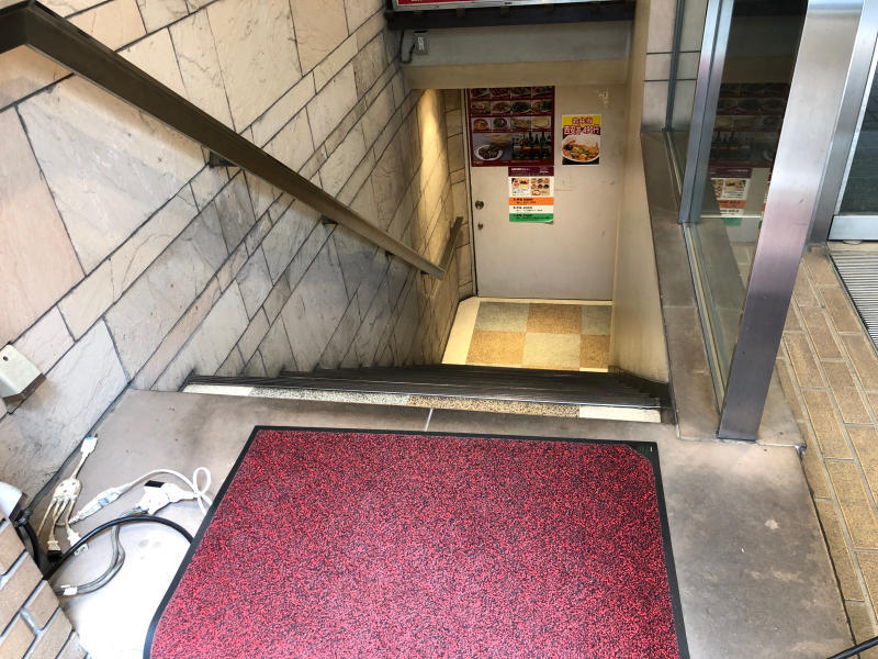 安くて美味しいインドカレーランチ ダージリン_a0359239_17214088.jpg