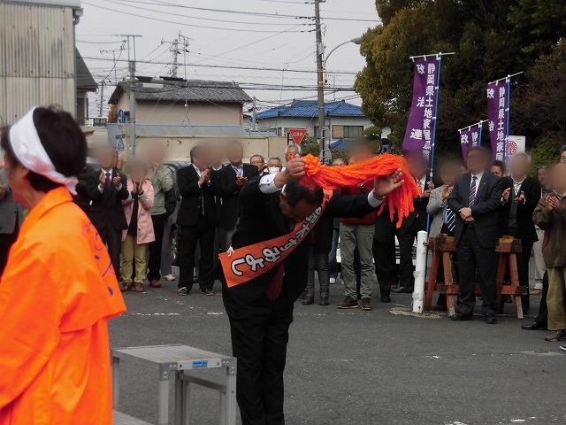 定数4に対し5人が立候補の県議会議員選挙　鈴木すみよし候補の出陣式_f0141310_07383618.jpg