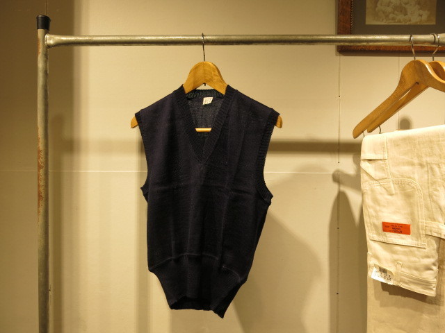 \"CANADIAN NAVY WOOL KNIT VEST #BlueFair\"ってこんなこと。_c0140560_18051716.jpg