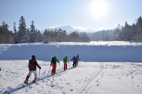 2019年3月3日 快晴の三段山を滑る_c0242406_10403624.jpg