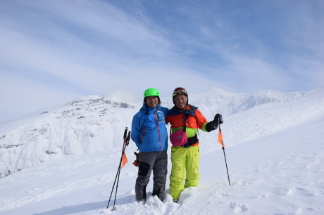 2019年3月3日 快晴の三段山を滑る_c0242406_16540326.jpg