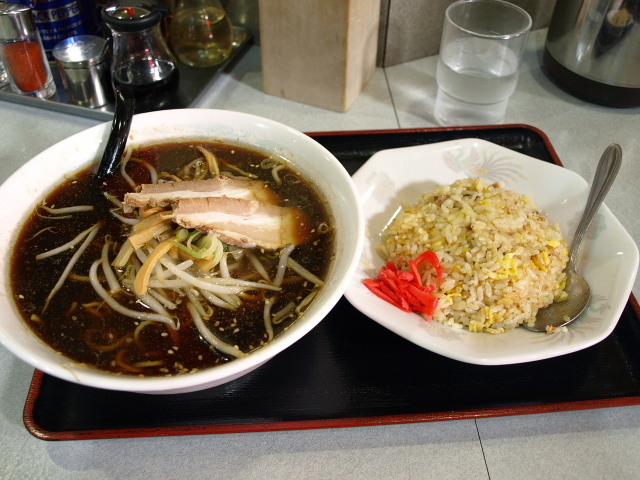 ラーメンレストラン ニングル その5 チャーハンラーメンセット 苫小牧ブログ ラーメンレストラン ニングル その5 チャーハンラーメンセット 苫小牧ブログ
