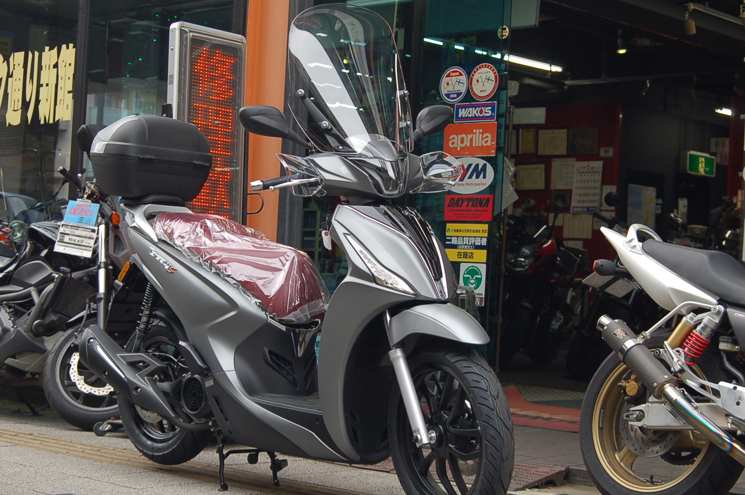 150cc Tersely(ターセリ）★出ました！★高速道路 利用可能モデル By KYMCO(キムコ）_d0099181_19194036.jpg