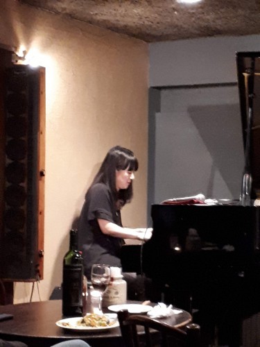 鎌倉のJAZZ Club  Daphne(ダフネ)へ。_f0293042_13053549.jpg