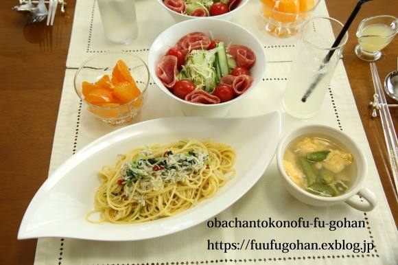 休日ブランチは、しらすパスタセット(o^^o)_c0326245_11024548.jpg