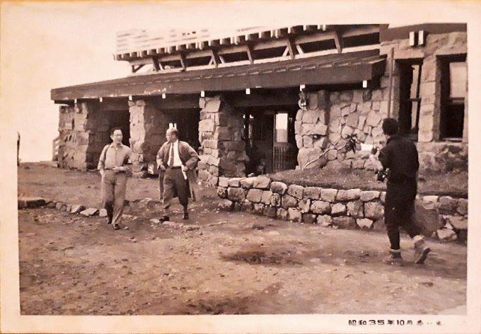 雑司ヶ谷霊園・護国寺墓地芳墓録ラスト、皇居ほか花見、古写真、2019/3/29-4/3twitterまとめ_b0116271_13523135.jpg