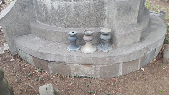 雑司ヶ谷霊園・護国寺墓地芳墓録ラスト、皇居ほか花見、古写真、2019/3/29-4/3twitterまとめ_b0116271_13552305.jpg