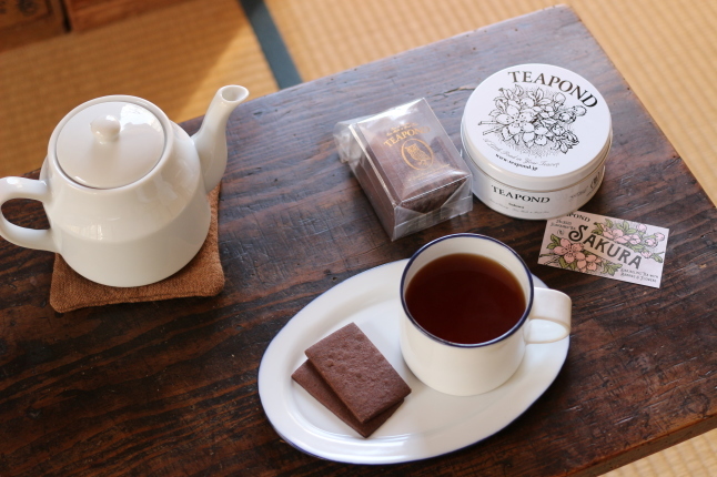 TEAPONDのSAKURAとショコラクッキー_f0354014_16395262.jpg