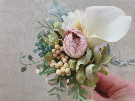 造花コサージュno Nest