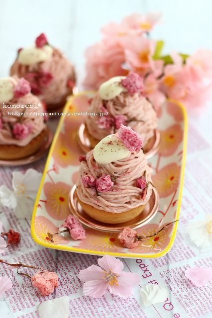 桜モンブランタルト_a0134594_21433504.jpg
