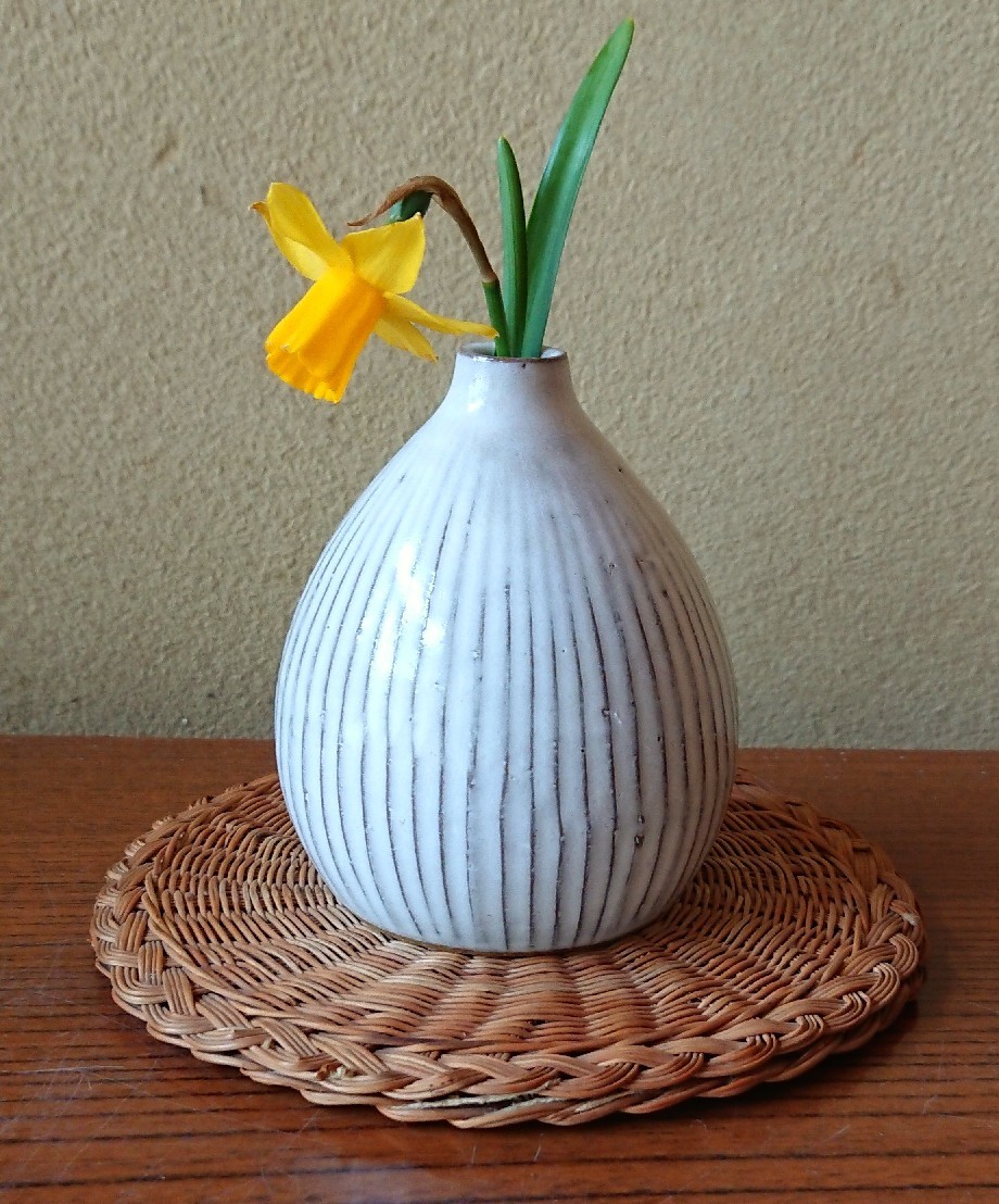 のらりくらり 崖っぷち のらりくらり 崖っぷち