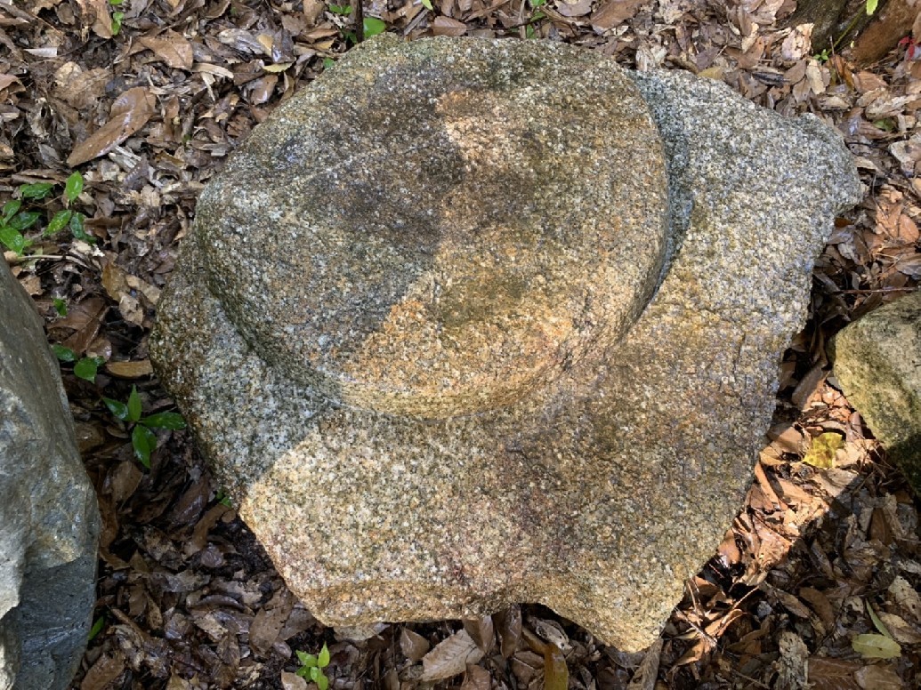 白川石製礎石 : 隼人滑のすべらないBLOG