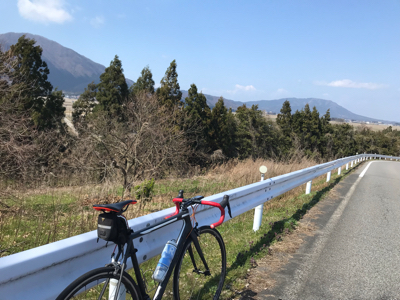 4/4木曜。朝ローラー60分と春を感じにサイクリング91km/172TSS_f0184839_12430945.jpg