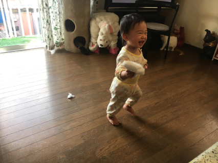 おいなりちゃんとビニール袋_a0028451_19125138.jpg