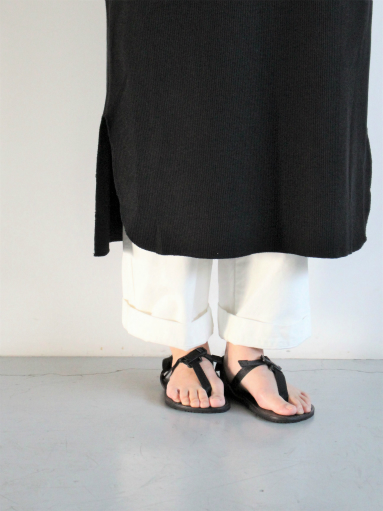 エンダースキーマ　 ルナサンダル　mip device strap レザー w300_oH4.jpg